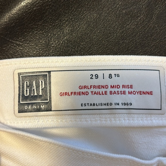 Gap White Denim Jeans Girlfriend Mid Rise frayed hem sz: 29 tall or sz 8 tall - Picture 3 of 4